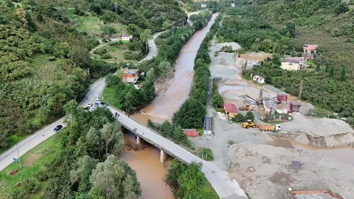 Trabzon'un Sürmene ilçesinde 175 dekar tarım arazisi, Yomra'da ise 8