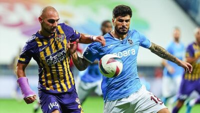 En son 2014-15'te ilk 2 lig maçında gol atamayan bordo-mavili