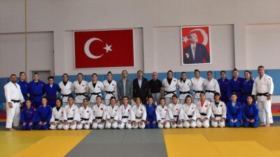 Türkiye Judo Federasyonu Başkanı Sezer Huysuz, amaçlarının genç milli judocuları