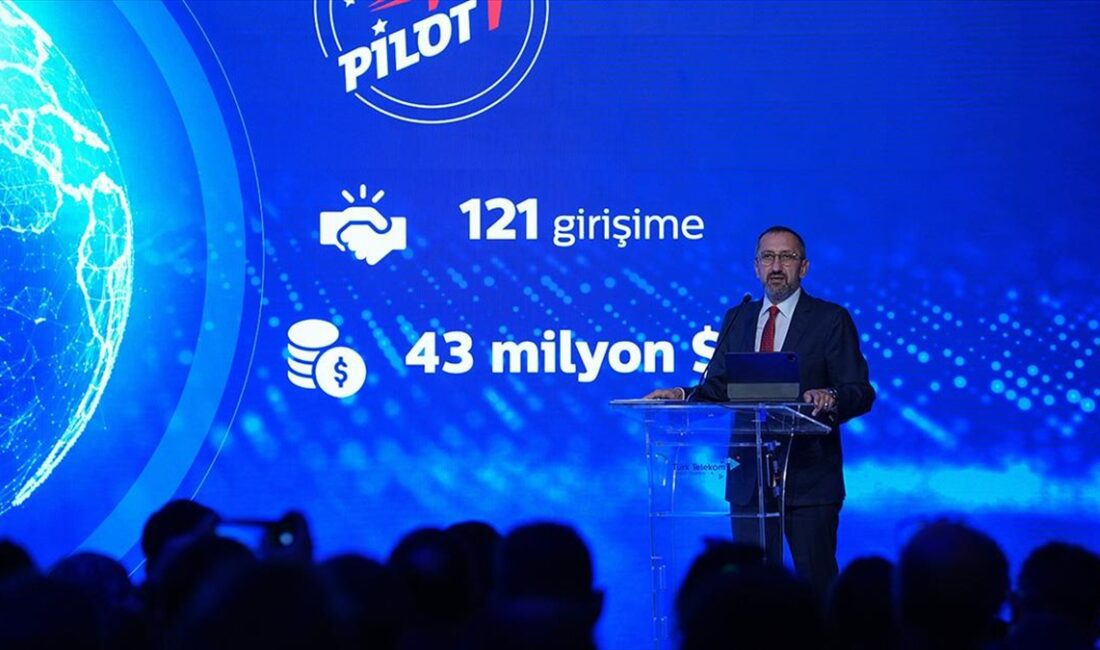 Türk Telekom CEO'su Ümit Önal, "(Şirketin ilk yarıdaki net karı)