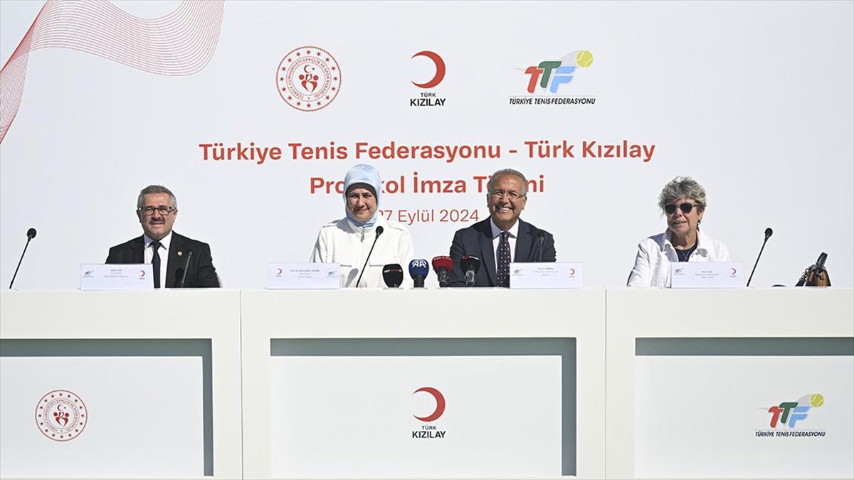 Türkiye Tenis Federasyonu (TTF) ile Türk Kızılay, kan bağışı, ilk