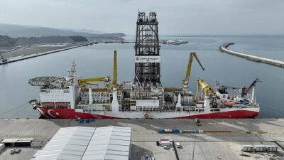 Orta Vadeli Program'a göre, enerji ve diğer kritik emtialar gibi