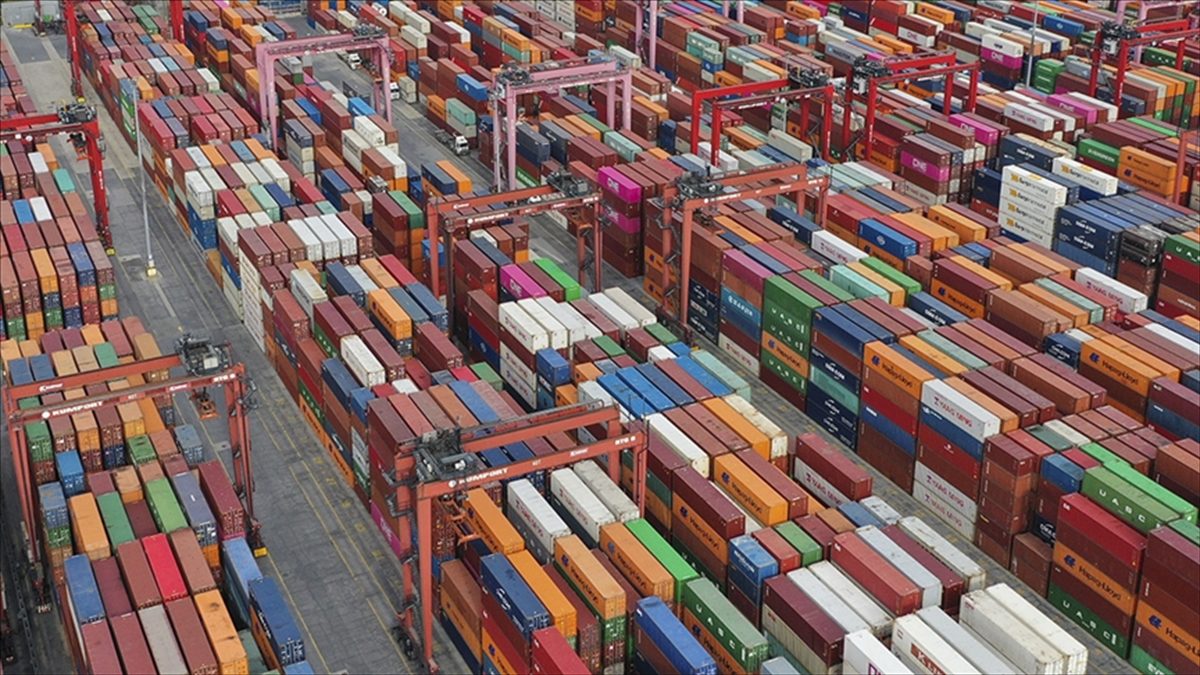2000 yılında 920 milyon dolar olan bölgeyle ticaret, kurulan siyasi,
