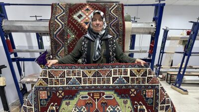 Karaman'da halk eğitimi merkezi bünyesinde açılan kursa katılanlar aldıkları eğitimle