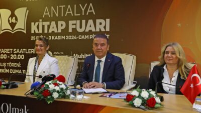 ANTALYA (AA) – Bu yıl 14'üncüsü düzenlenen Antalya Kitap Fuarı,
