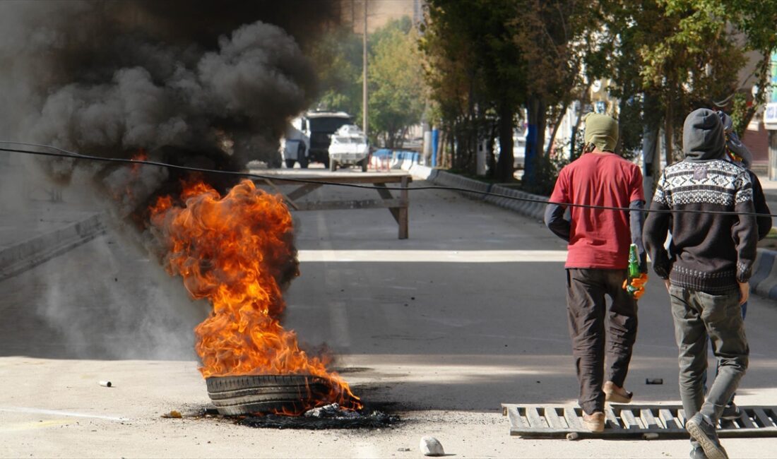 DIYARBAKIR (AA) – HDP Merkez Yürütme Kurulunun çağrısının ardından terör