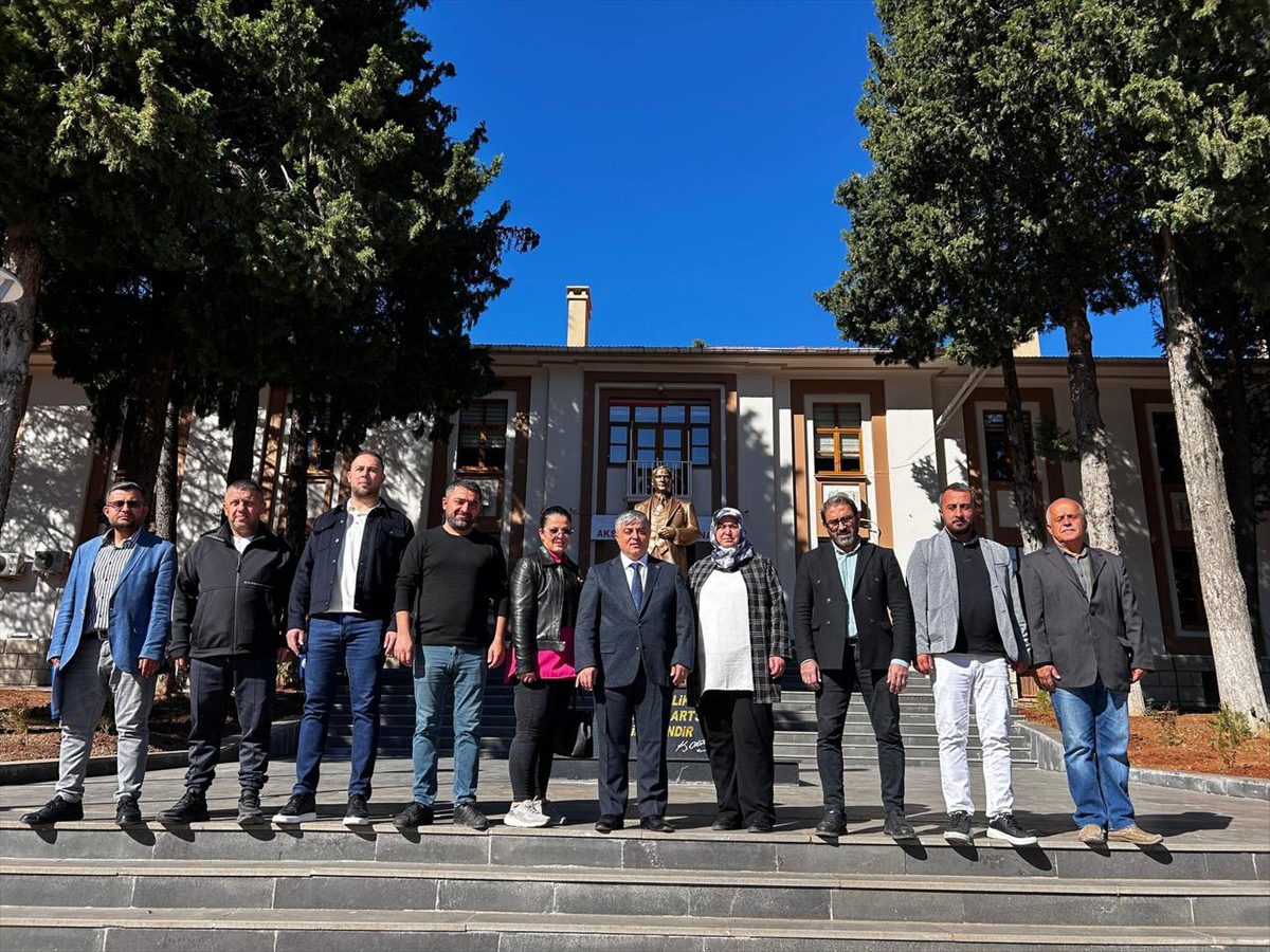 ANTALYA (AA) – AK Parti Akseki İlçe Başkanlığına yeniden seçilen