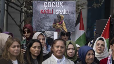 Yurt genelinde AK Parti İl Başkanlıklarınca İsrail'in Filistin'e yönelik saldırıları