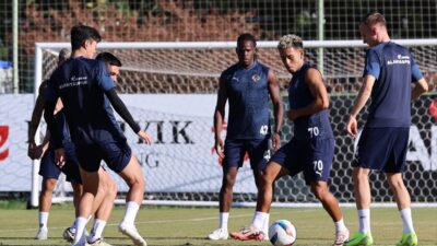 ANTALYA (AA) – Corendon Alanyaspor, Trendyol Süper Lig'in 10. haftasında