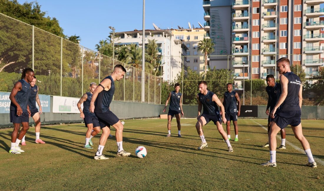 ANTALYA (AA) – Corendon Alanyaspor, Trendyol Süper Lig'in 8. haftasında