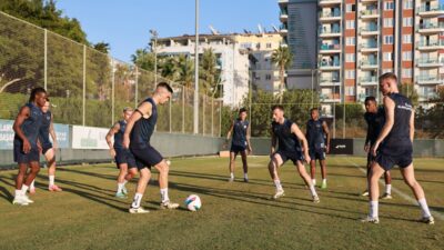 ANTALYA (AA) – Corendon Alanyaspor, Trendyol Süper Lig'in 8. haftasında