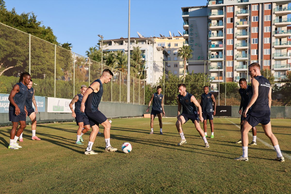 ANTALYA (AA) – Corendon Alanyaspor, Trendyol Süper Lig'in 8. haftasında