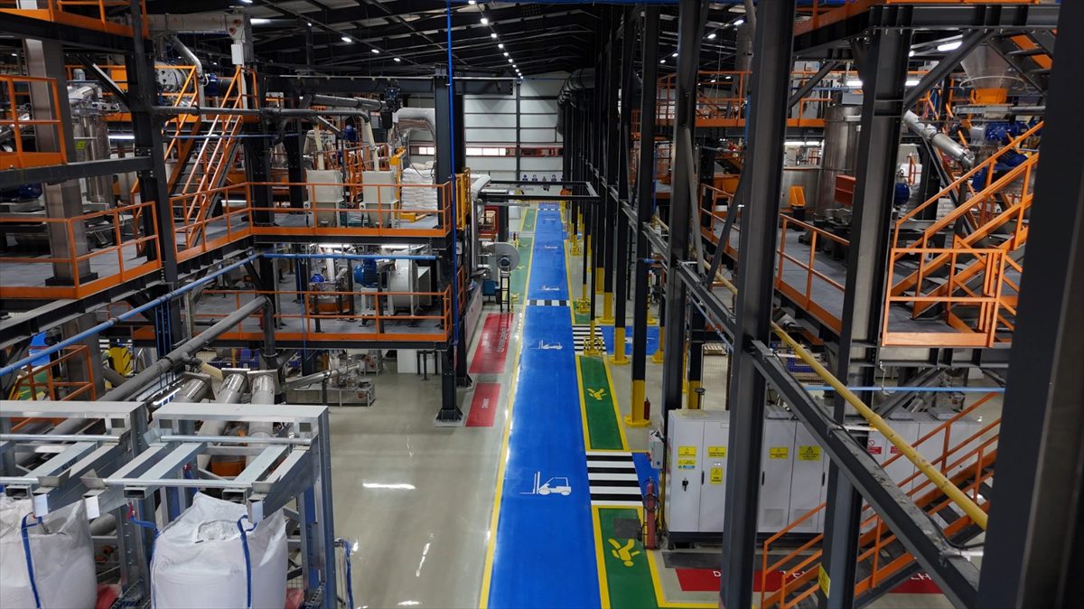 - Mikro granül gübre fabrikası, faaliyetlerine yıllık 12 bin ton