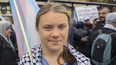 Almanya'nın Dortmund kentinde İsveçli iklim aktivisti Greta Thunberg'in de katılması