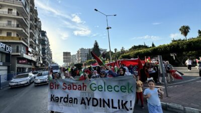 ANTALYA (AA) – Antalya, Isparta ve Burdur’da vatandaşlar, İsrail’in Filistin’e