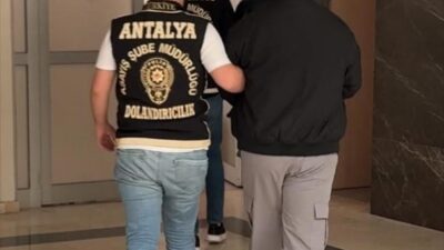 ANTALYA (AA) – Antalya'da dolandırıcılık yaptıkları gerekçesiyle yakalanan 2 şüpheli