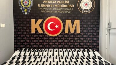 ANTALYA (AA) – Antalya'da düzenlenen kaçakçılık operasyonunda 1 şüpheli yakalandı.