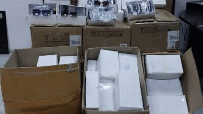 ANTALYA (AA) – Antalya'da düzenlenen kaçakçılık operasyonunda 6 şüpheli gözaltına