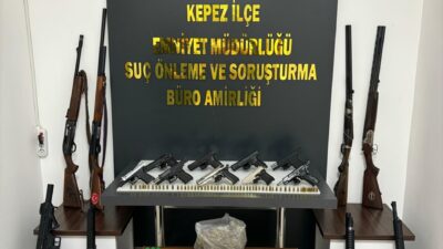 Antalya'da 13 mahallede eş zamanlı yapılan ve "Şafak 07 Huzur"