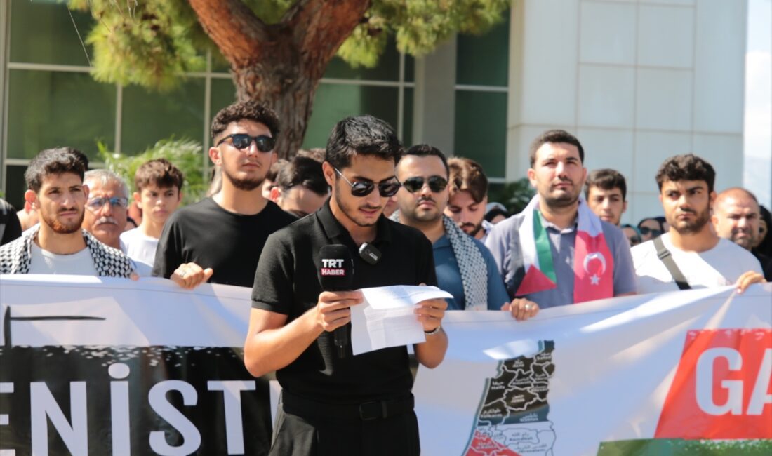 ANTALYA (AA) – Antalya’da TÜGVA İl Temsilciliği İsrail’in Filistin’e yönelik