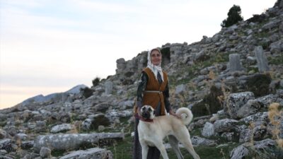 ANTALYA (AA) – SÜLEYMAN ELÇİN – Antalya'nın Manavgat ilçesinde yaşayan