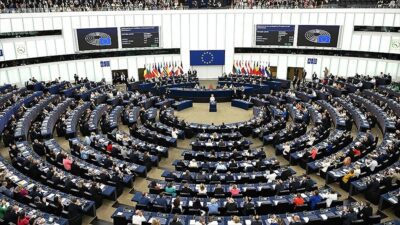 AP Genel Kurulunda AB Dönem Başkanı Orban ve AB Komisyonu