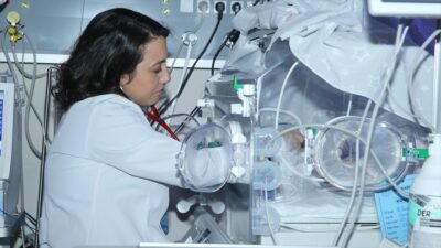 HAKKARI (AA) – Hakkari’nin Şemdinli il&ccedil;esinde rahatsızlanan ve ekiplerin &ccedil;abaları