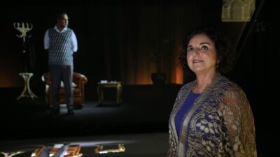 Bursa'da, Gazi Mustafa Kemal Atatürk'ün holografik olarak canlandırıldığı tiyatro oyunu