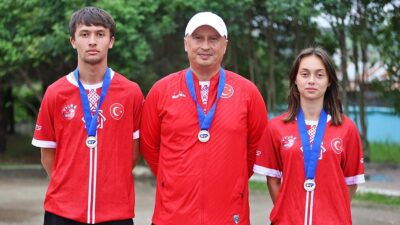 İspanya'da düzenlenen Avrupa Bocce Petank Şampiyonası Milletler Kupası'nda ikinci olan