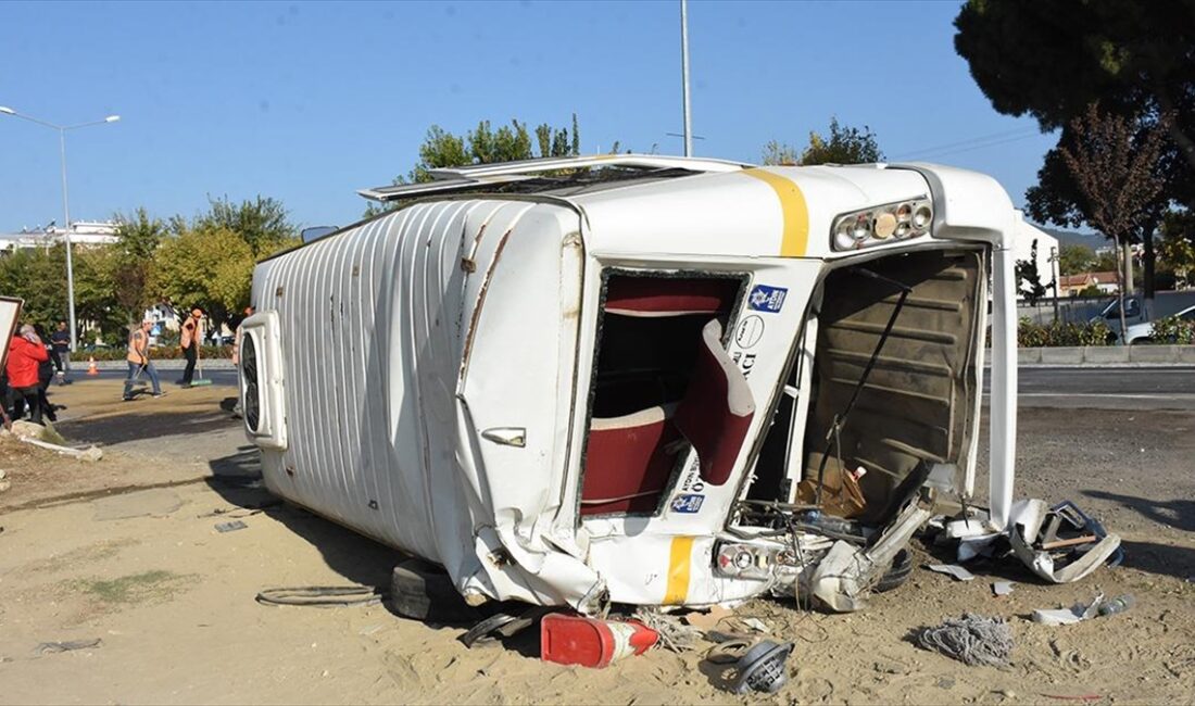 Olaya müdahale etmeye çalışırken otomobilin çarpması sonucu yaralanan 1 polis