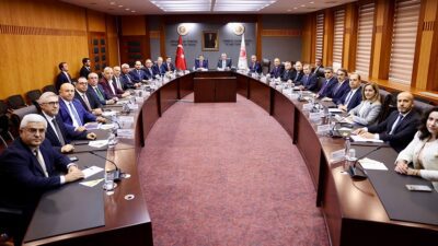 Tarım ve Orman Bakanı İbrahim Yumaklı ile Ticaret Bakanı Ömer