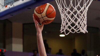Basketbolda Avrupa kupalarında Türkiye'yi temsil eden 16 takımdan 15'i hafta