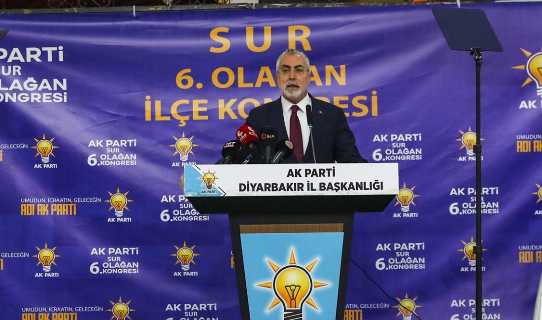 Çalışma ve Sosyal Güvenlik Bakanı Vedat Işıkhan, "Gazze'de dalga dalga