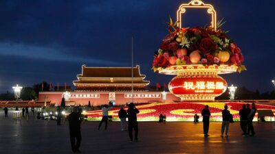 Çin Halk Cumhuriyeti'nin kuruluşunun 75. yıl dönümü olan Ulusal Gün,