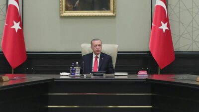 Cumhurbaşkanı Recep Tayyip Erdoğan başkanlığında, Atatürk Havalimanı'nda güvenlik zirvesi gerçekleştirilecek.