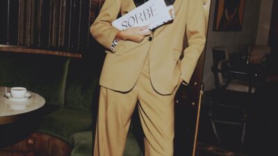 - Mevsim değişirken tarzını gündüzden geceye şıklık sunan parçalarla yenilemek