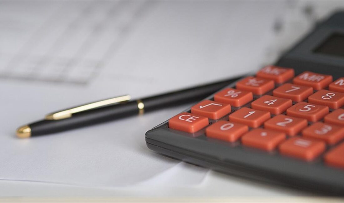 Devlete kesinleşmiş 5 milyon lira ve üzerinde vergi borcu ve