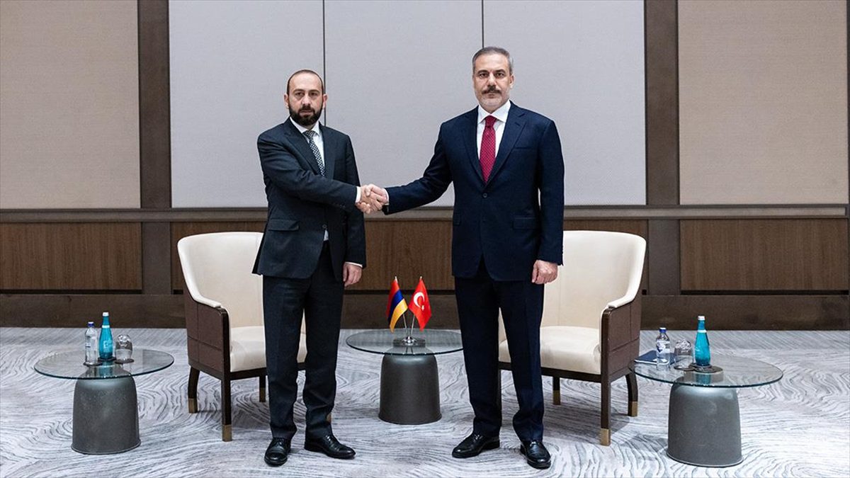 Dışişleri Bakanı Hakan Fidan, İstanbul'da düzenlenen Güney Kafkasya Bölgesel İşbirliği