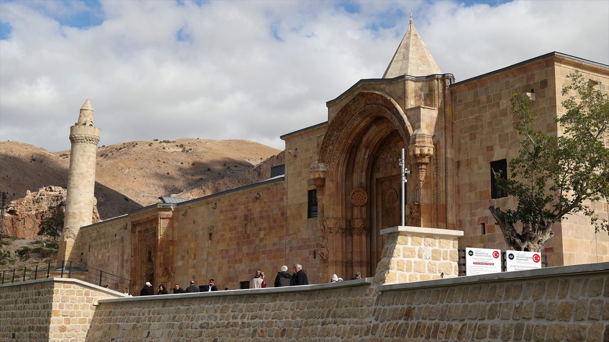 UNESCO Dünya Kültür Mirası Listesi'nde yer alan ve yaklaşık 9