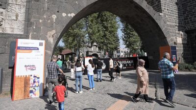 Diyarbakır Kültür Yolu Festivali, civar kentlerden gelen ziyaretçilerden de ilgi