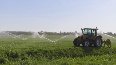 Küresel Su Ekonomisi Komisyonu'na göre, su krizi gıda üretimi için