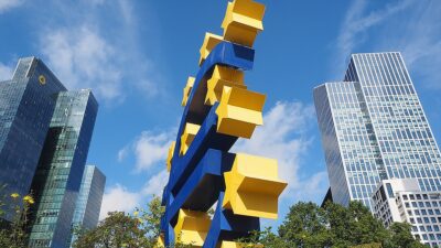 Avrupa Merkez Bankasının eylül ayı para politikası toplantı tutanakları, ECB