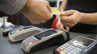 Ocak-eylül döneminde banka kartı ve kredi kartıyla en fazla harcama