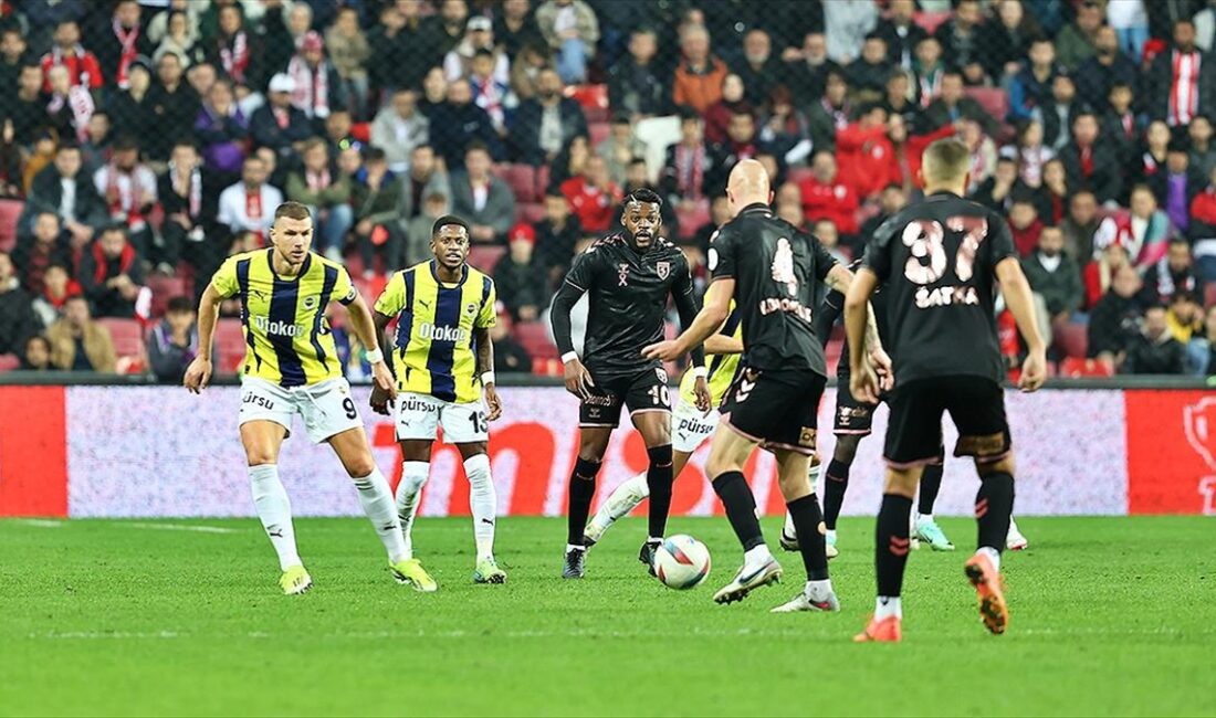 Trendyol Süper Lig'in 9. haftasındaki Samsunspor-Fenerbahçe maçı, 2-2 beraberlikle sonuçlandı.