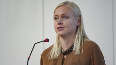 Finlandiya Dışişleri Bakanı Elina Valtonen, Orta Doğu'da gerilimi tırmandıran gelişmelerin