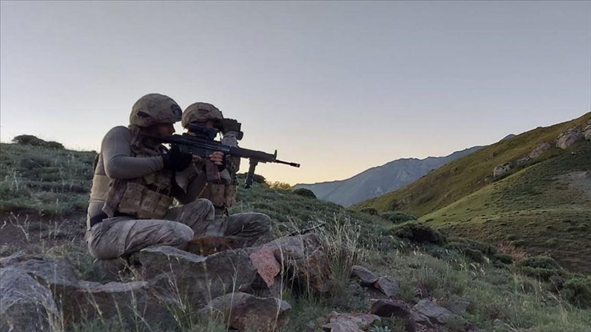 Milli Savunma Bakanlığı, Suriye'nin kuzeyindeki Fırat Kalkanı bölgesinde 4 PKK/YPG'li