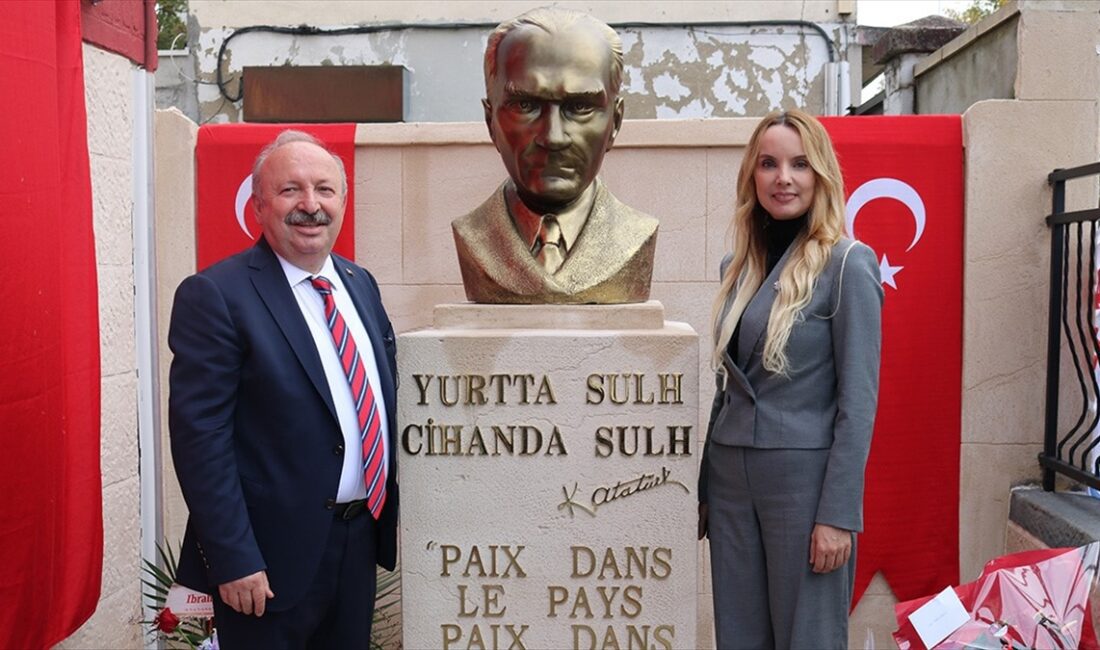 Fransa'da, Yunus Emre Enstitüsü ve Paris Trabzonlular Derneği öncülüğünde, Türkiye