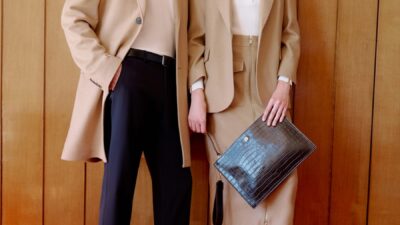 - Zarif tasarımları ve kaliteli materyal kullanımıyla hem kadınlar hem