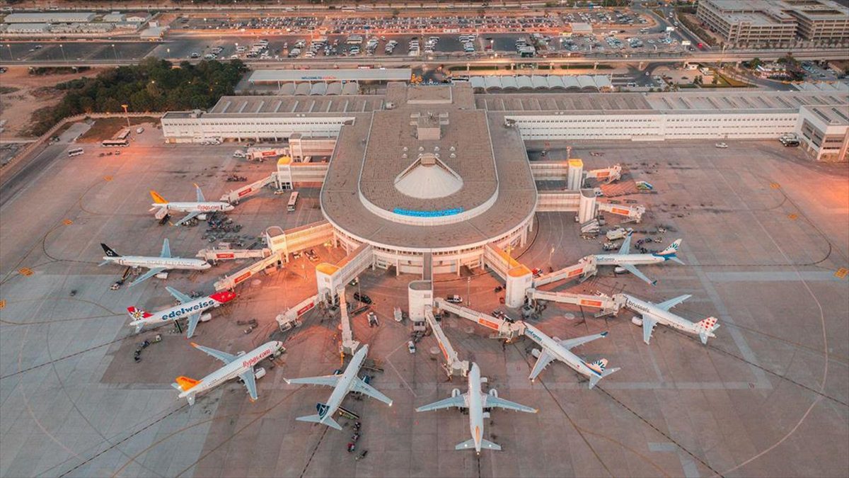 ANKARA (AA) – Uraloğlu, hava yolu uçak, yolcu ve yük