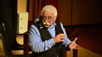 Türk televizyon tarihinin en uzun soluklu komedi ve hiciv programı